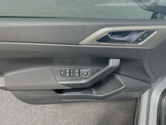 Volkswagen Taigo 1.0 TSI DSG