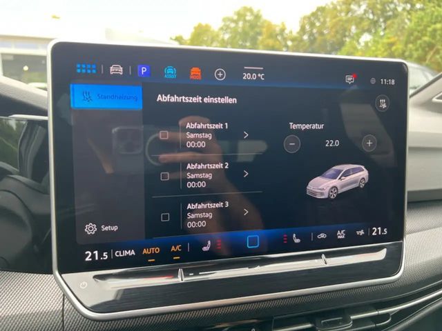 Volkswagen Golf R-Line Variant