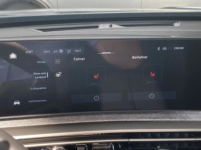 Peugeot E-3008 73Kwh