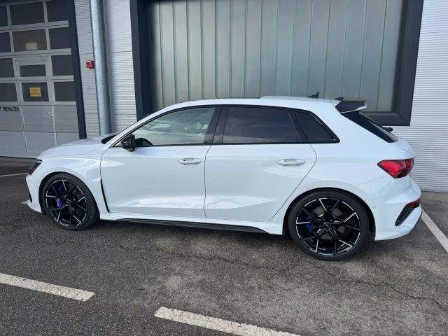 Audi RS3 Quattro