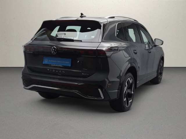 Volkswagen Tiguan 4Motion DSG R-Line
