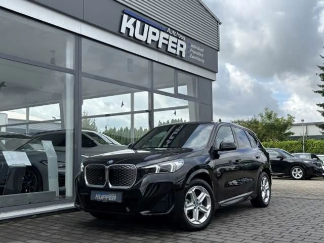 BMW X1 xDrive30 M Sportp. Pano° 360°-AHK°el.Sports.