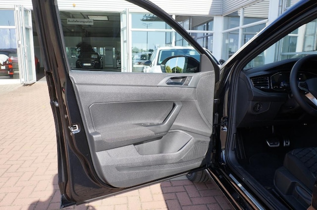 Volkswagen Taigo 1.5 TSI DSG R-Line