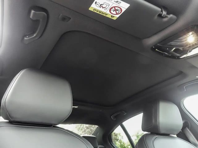 BMW 520 520d M-Sport Sedan xDrive