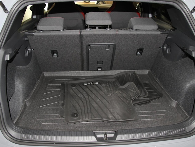 Volkswagen Golf 2.0 TSI