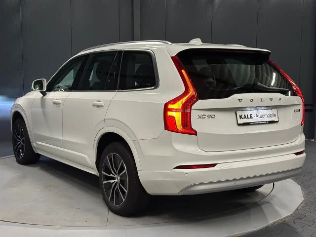 Volvo XC90 AWD Momentum