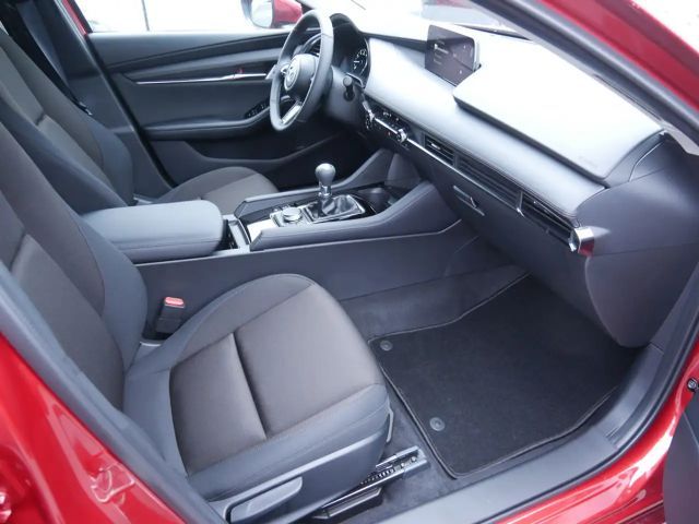 Mazda 3 2.5L SkyActiv e-Skyactiv