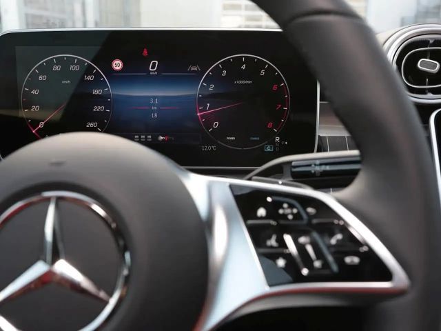 Mercedes-Benz C 200 AVANTGARDE Estate