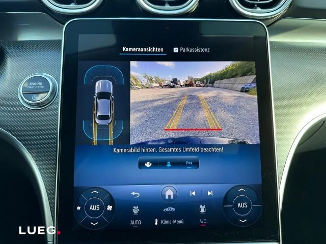 Mercedes-Benz C 200 AMG Line Sedan