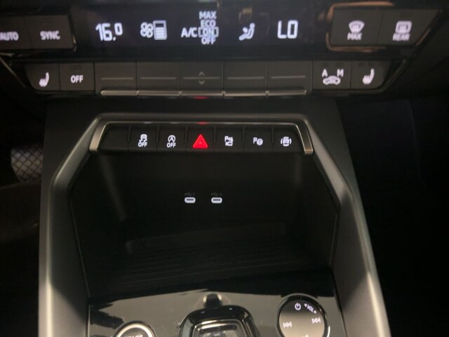 Audi A3 30 TFSI S-Tronic Sportback