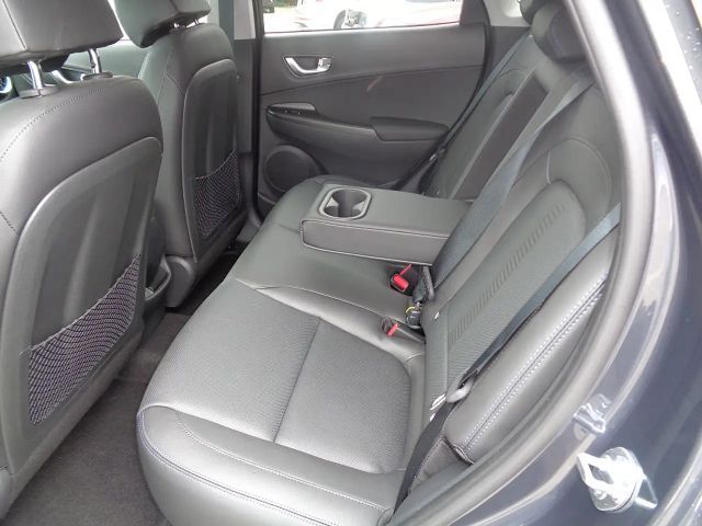 Hyundai Kona 64 kWh Electric