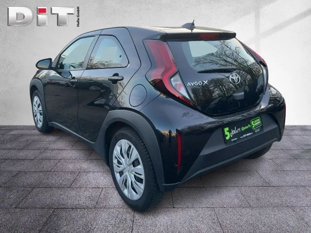 Toyota Aygo 1.0 VVT-i Business Hatchback