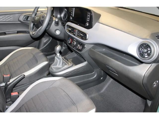 Hyundai i10 1.0