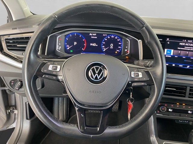 Volkswagen Polo 1.0 TSI DSG R-Line