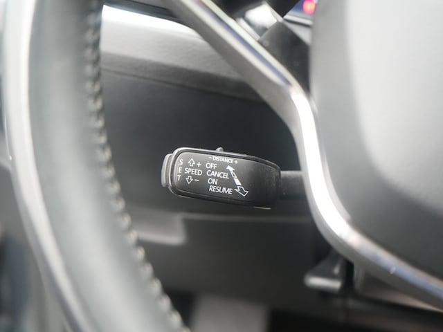 Skoda Superb Ambition Combi iV