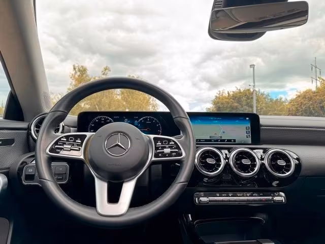 Mercedes-Benz CLA 200 Shooting Brake