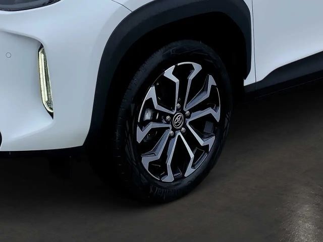 Toyota Yaris Cross Hybride Team D