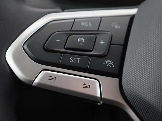 Volkswagen T-Cross 4Me TSI