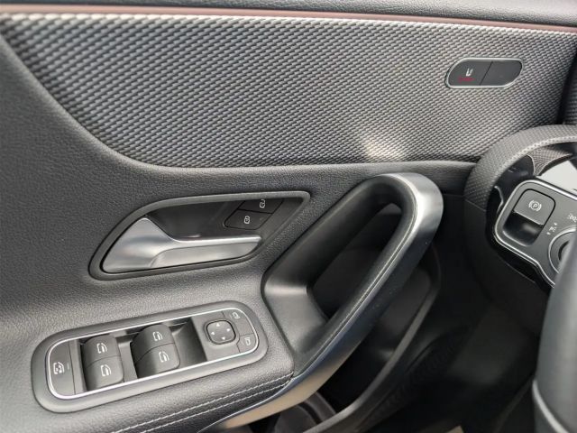 Mercedes-Benz A 180 Progressive