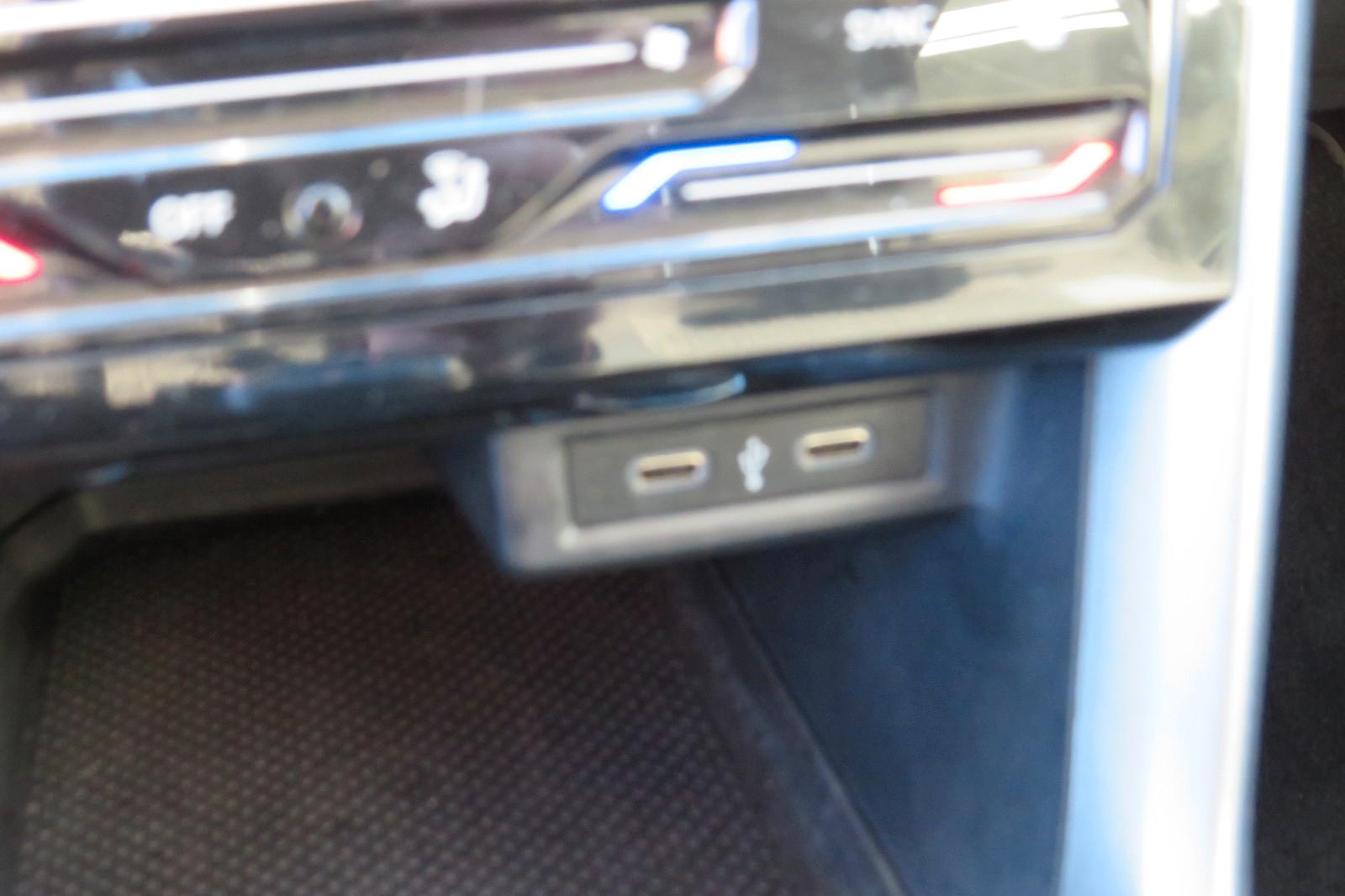 Volkswagen T-Cross Active ACC NAVI APP GJ SITZH. PDC 1HD