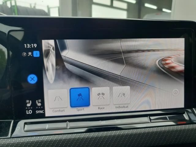 Volkswagen Golf 2.0 TSI 4Motion Golf VIII