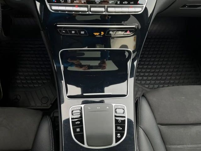 Mercedes-Benz GLC 300 4MATIC AMG Line