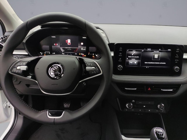 Skoda Fabia 1.0 MPI 80 PS LED WINTER PLUS PDC