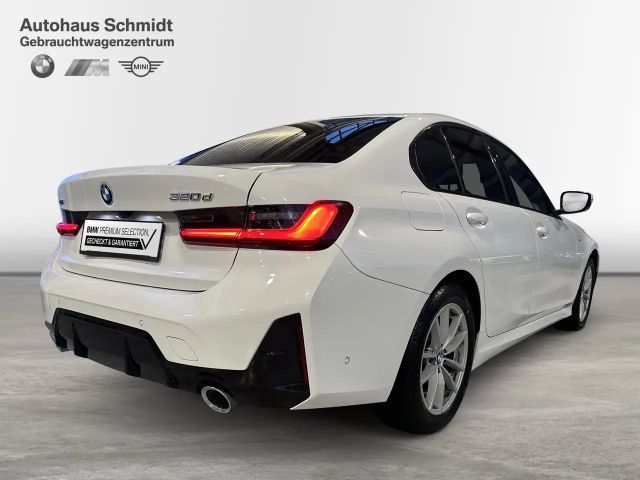 BMW 320 320d M-Sport Sedan xDrive