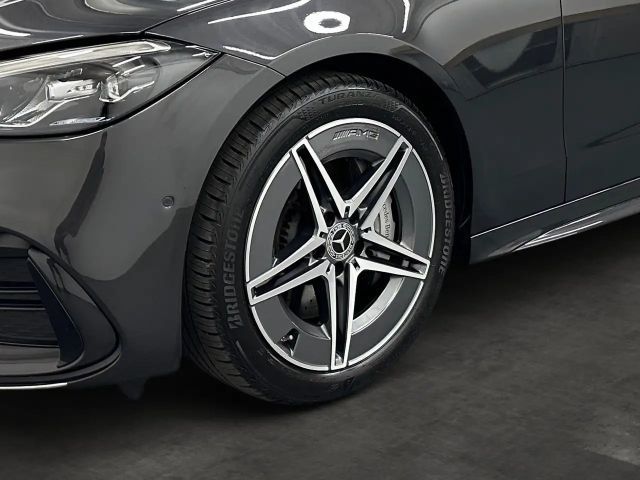 Mercedes-Benz C 300 AMG Line Sedan