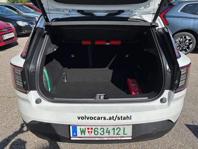 Volvo EX30 Extended range Plus Single motor