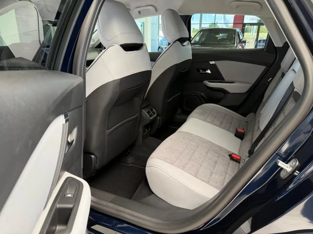 Citroën C4 Hybrid Max