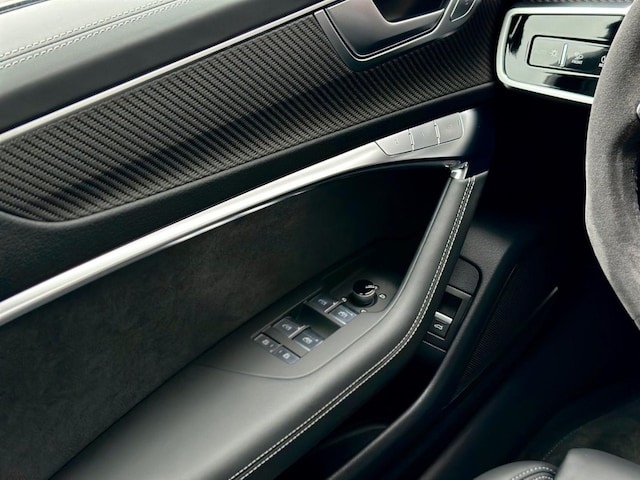 Audi RS6 Avant Quattro