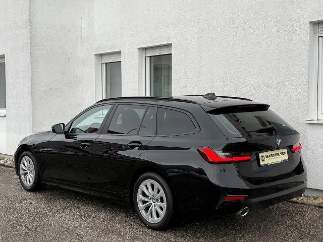 BMW 320 320d Touring xDrive