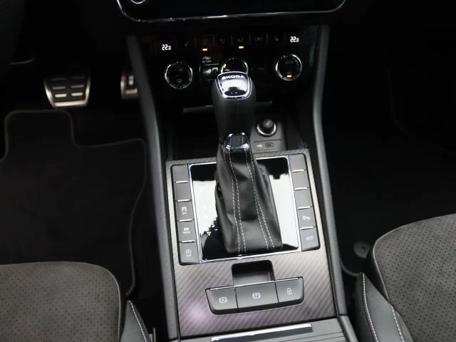 Skoda Superb 2.0 TDI Combi Sportline