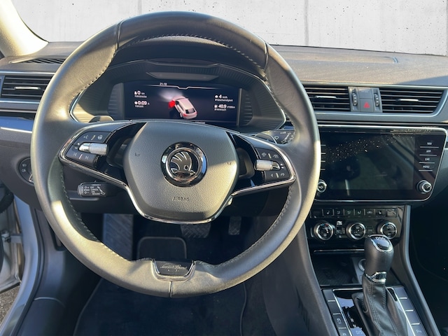 Skoda Superb 2.0 TSI Combi