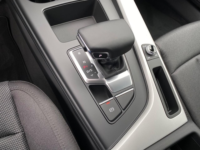 Audi A4 35 TFSI Avant S-Tronic