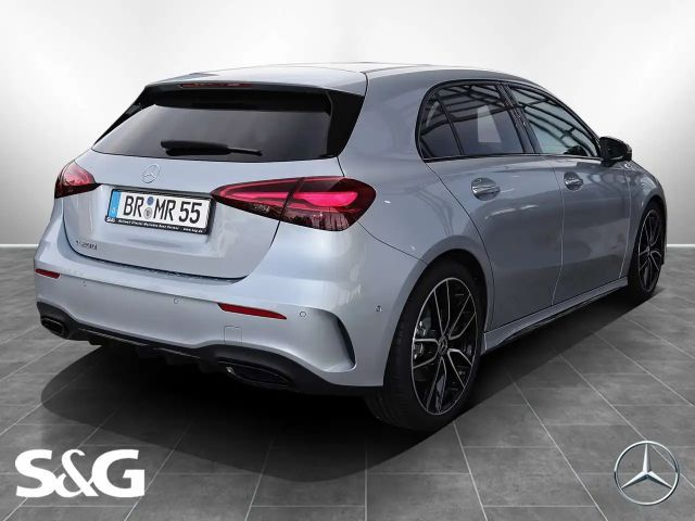 Mercedes-Benz A 200 AMG Line