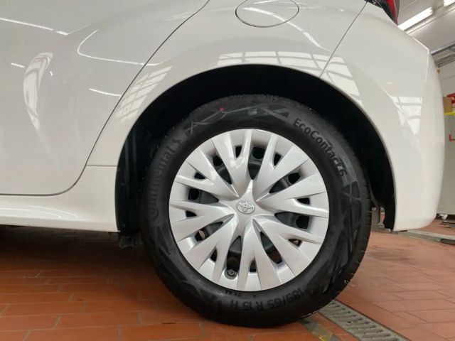 Toyota Yaris 1.0 VVT-i Comfort Hatchback