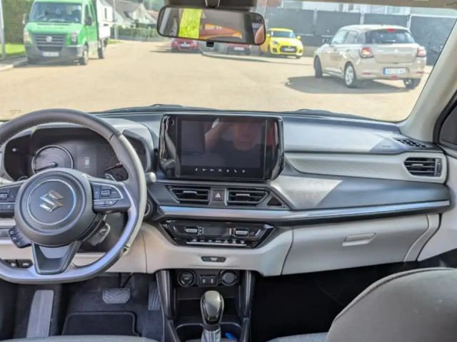 Suzuki Swift Comfort Hybrid