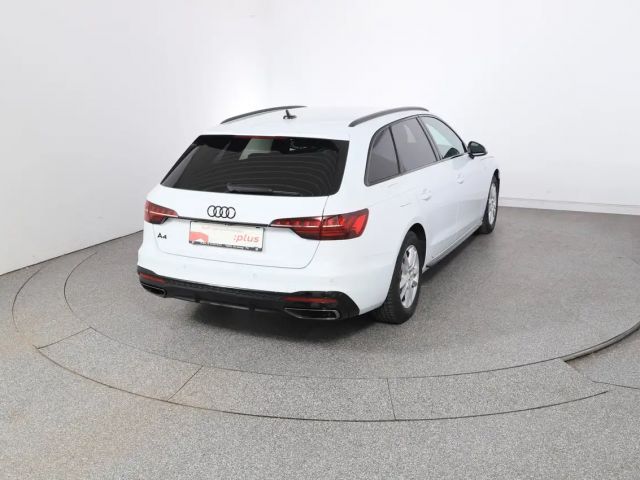 Audi A4 35 TFSI S-Line