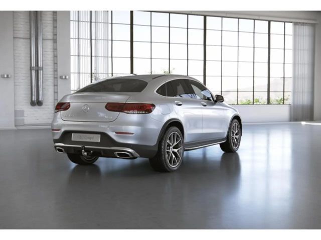 Mercedes-Benz GLC 300 4MATIC AMG Line Coupé