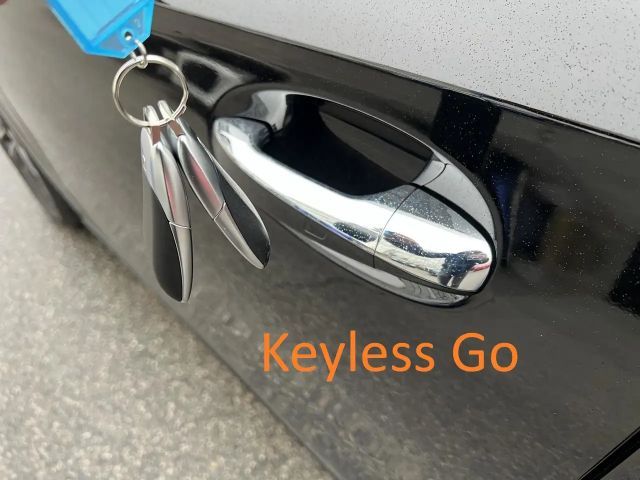 Mercedes-Benz A 180 Hatchback Progressive