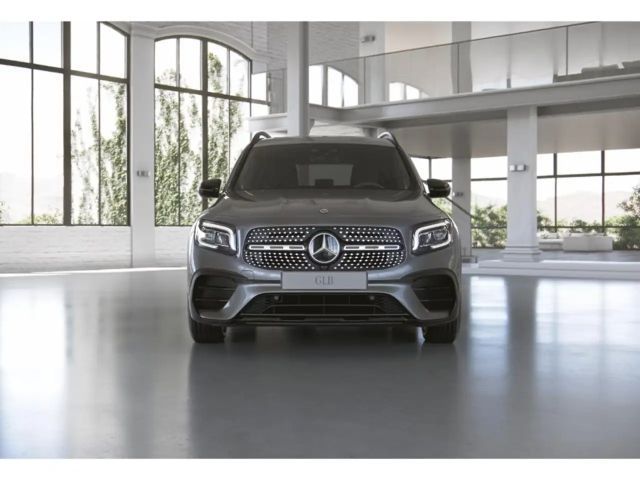 Mercedes-Benz GLB 200 AMG Line GLB 200 d