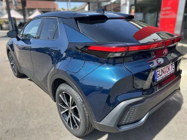 Toyota C-HR Hybride Plug-in Team D