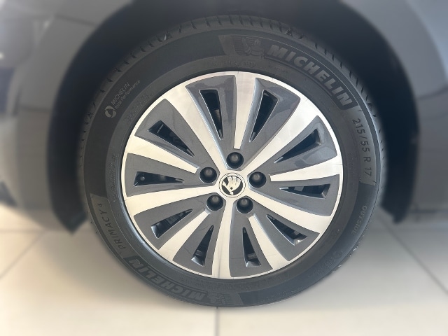 Skoda Superb 2.0 TDI Combi