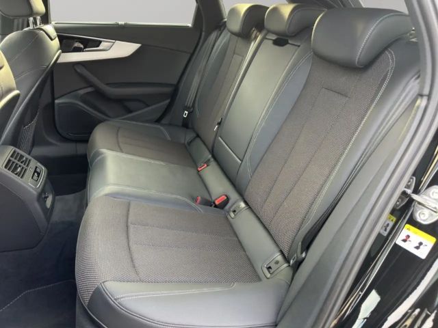 Audi A4 45 TFSI Avant Quattro S-Line
