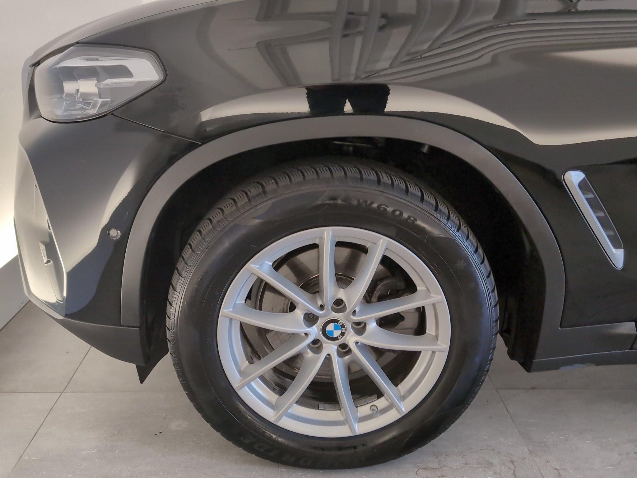 BMW X3 xDrive20i