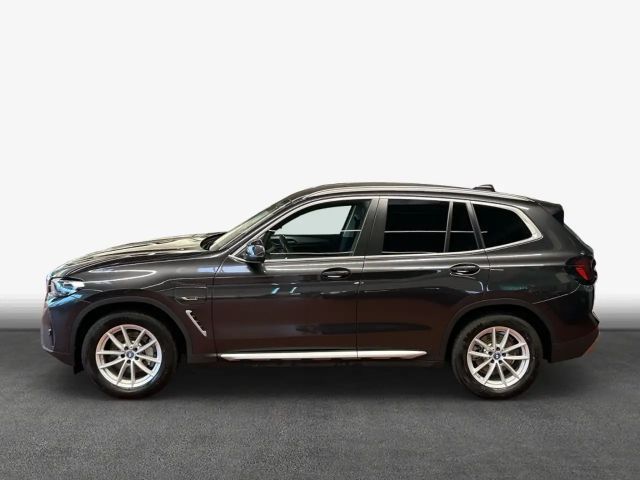 BMW X3 xDrive30e