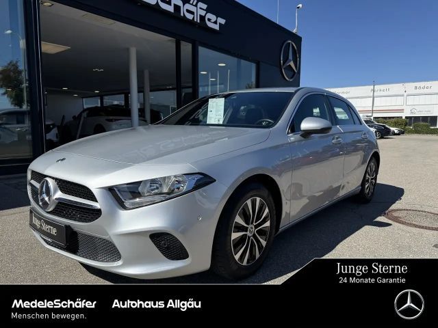 Mercedes-Benz A 180 Business Line Progressive