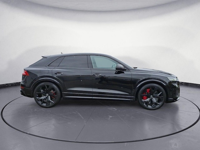 Audi RS Q8 Quattro